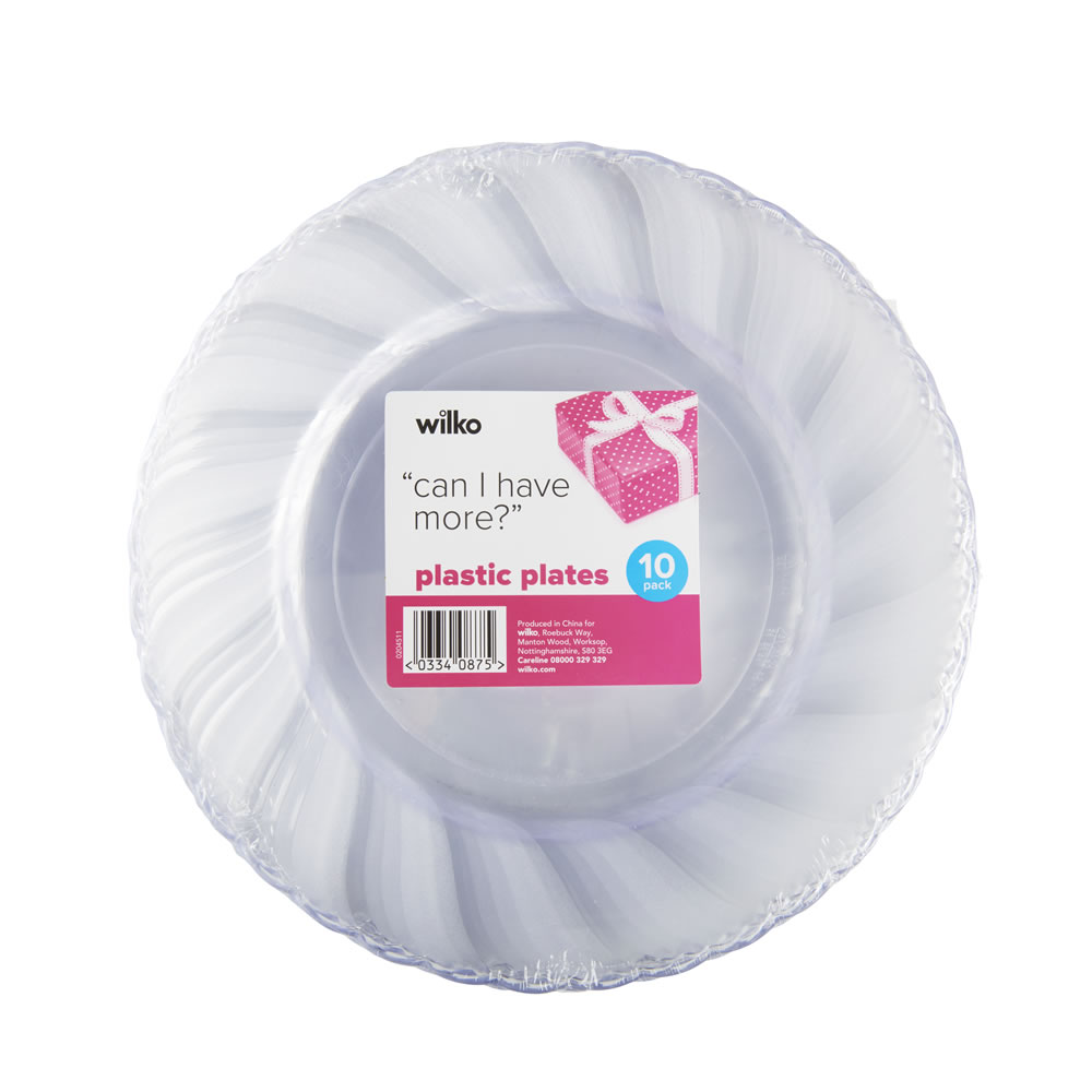 clear plastic plates